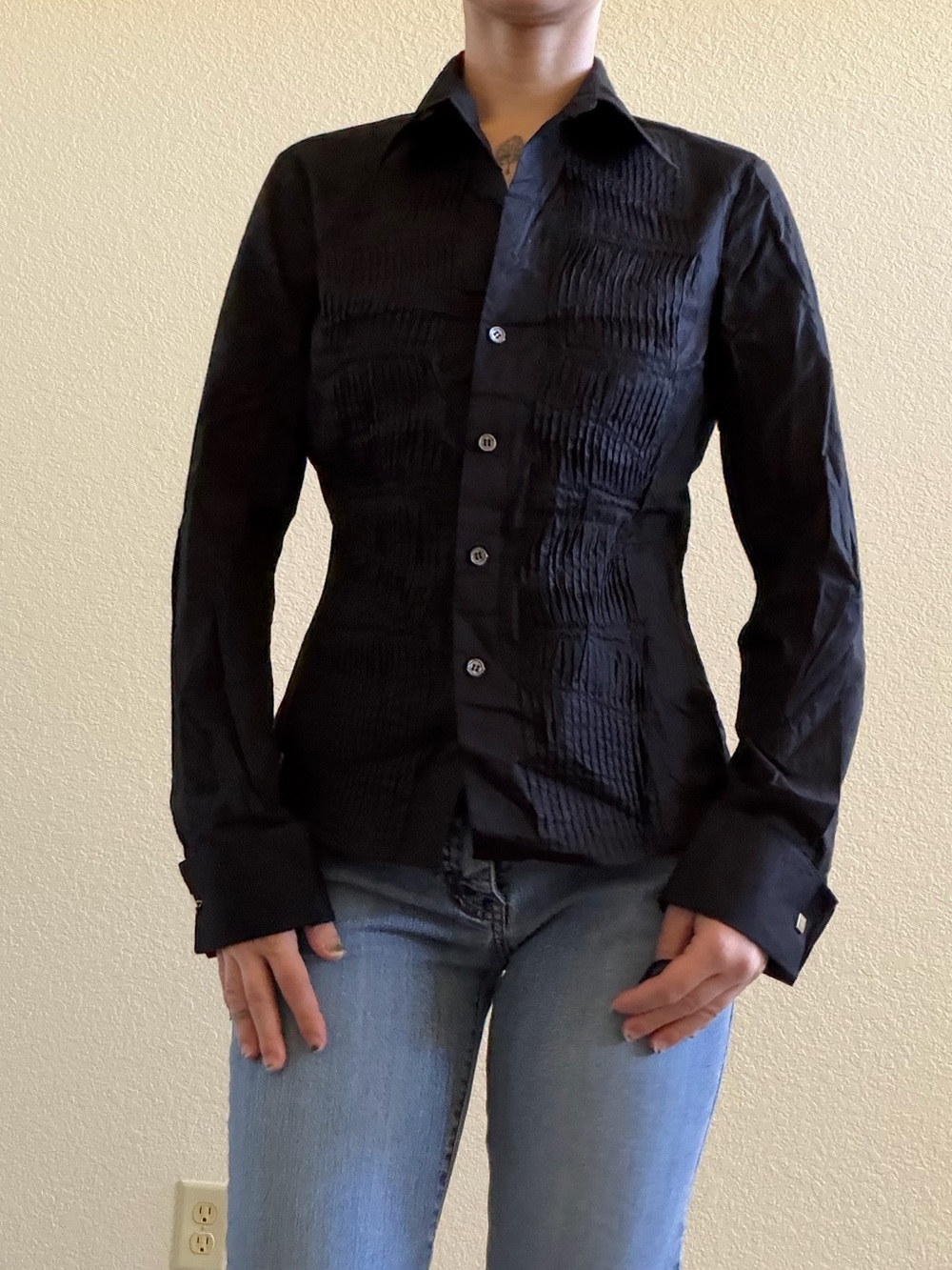 Vintage y2k BCBGMAXAZRIA button front collared bib front blouse cinched ruched